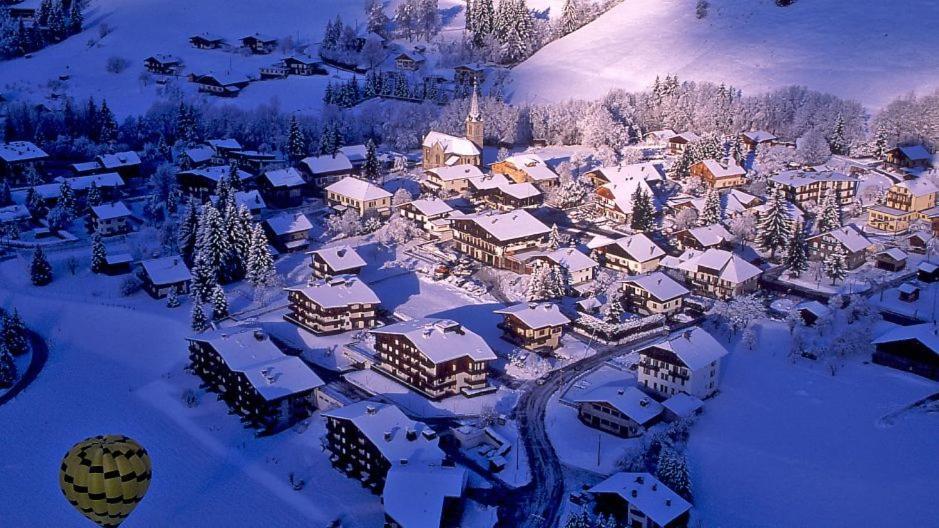 Appartamento Fleur Des Montagnes Praz-sur-Arly Esterno foto